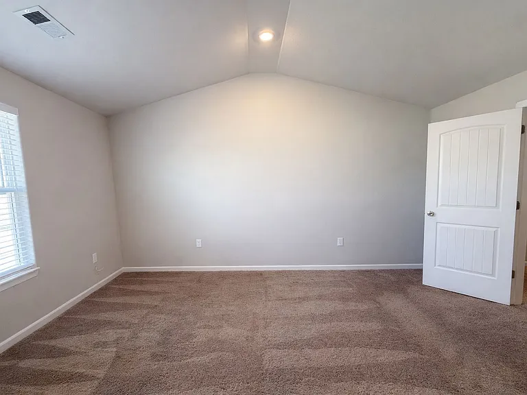 1408 Nia Rd — Photo 14