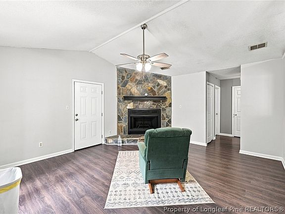 4th image of 1739 Arrow Ridge Way