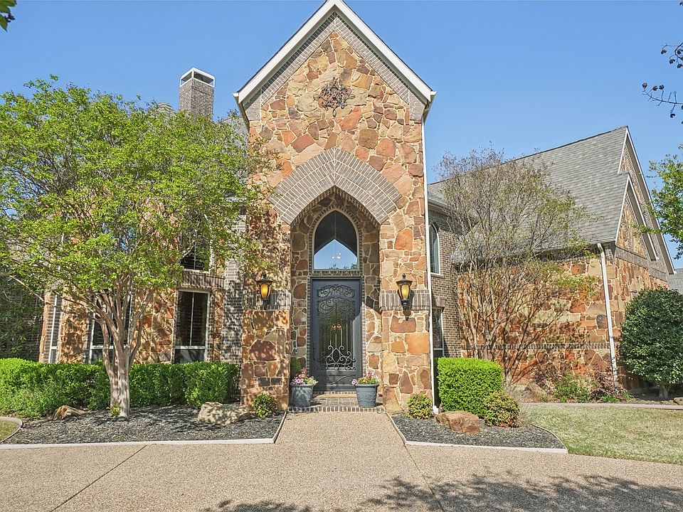 1st image of 2405 Juniper Ct
