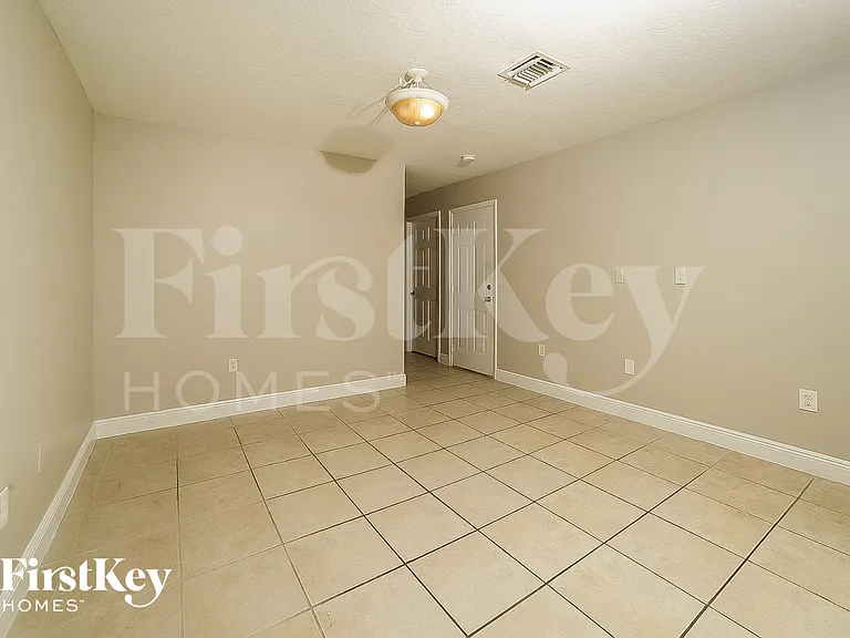 14054 SW 260th St #105 — Photo 3