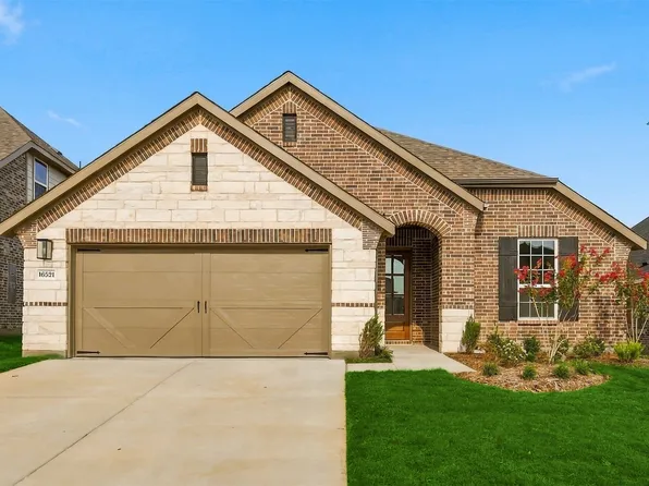 16521 Japanese Maple Dr, Justin, TX 76247