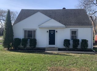 26W441 Geneva Rd, Wheaton, IL 60187