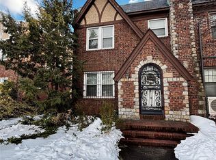 85-32 68th Avenue, Rego Park, NY 11374