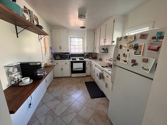 4th image of 2263 12th Ave #2263