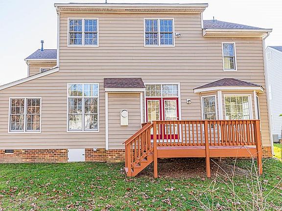 3rd image of 1704 Daly Ct