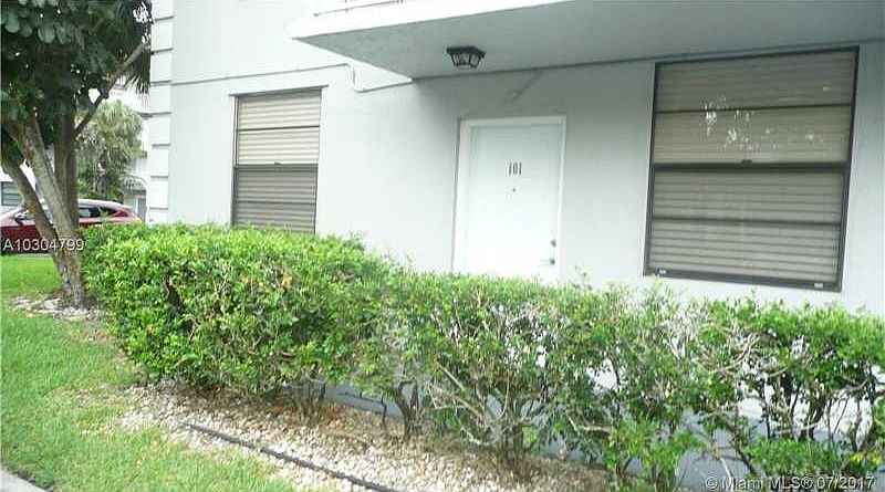 1st image of 1522 White Hall Dr APT 101