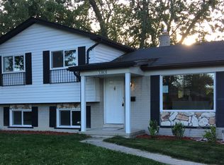 33831 Brookshire Dr, Sterling Heights, MI 48312