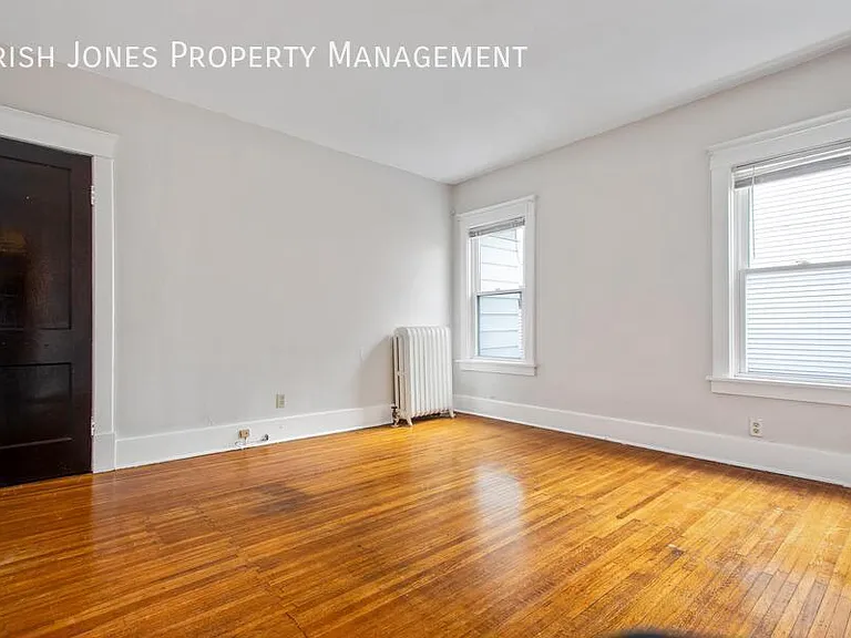 514 Tacoma Ave #3 — Photo 3
