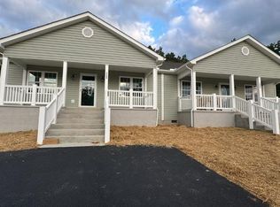 1008 Ivanhoe Ave, Waynesboro, VA 22980