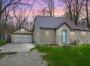 10655 Chicago Dr, Zeeland, MI 49464
