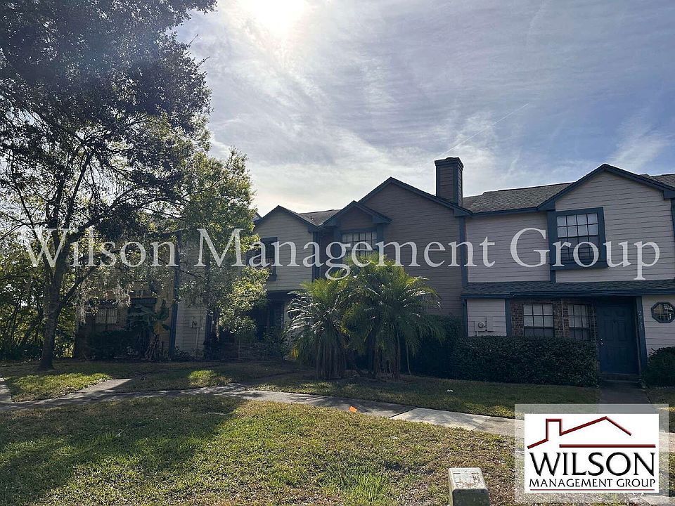 1st image of 2971 Embassy Ct