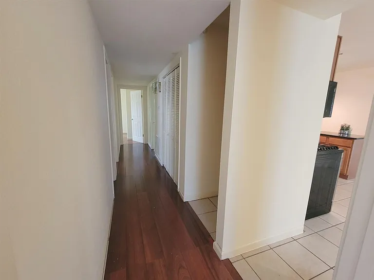 1206 Dwyce Dr — Photo 7