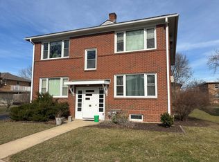 909 High St APT 1, Madison, WI 53715