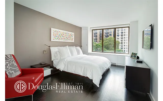Sold by Douglas Elliman | media 12
