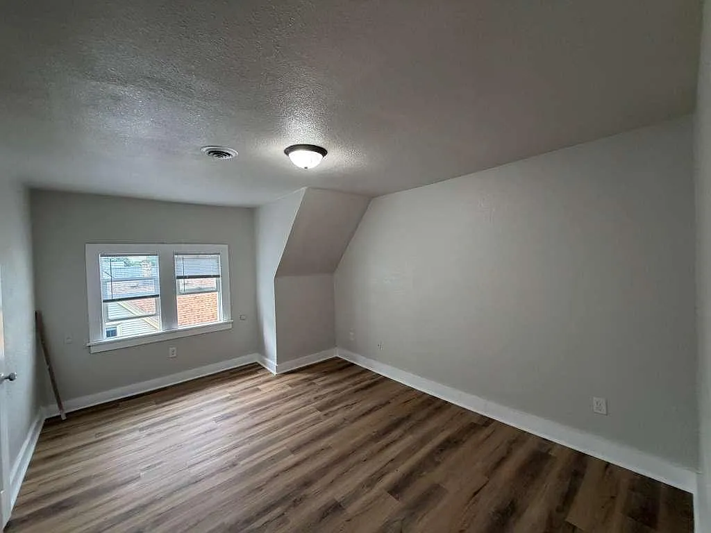 2213-2215 N Holton St - 2211 N Holton St — Photo 1