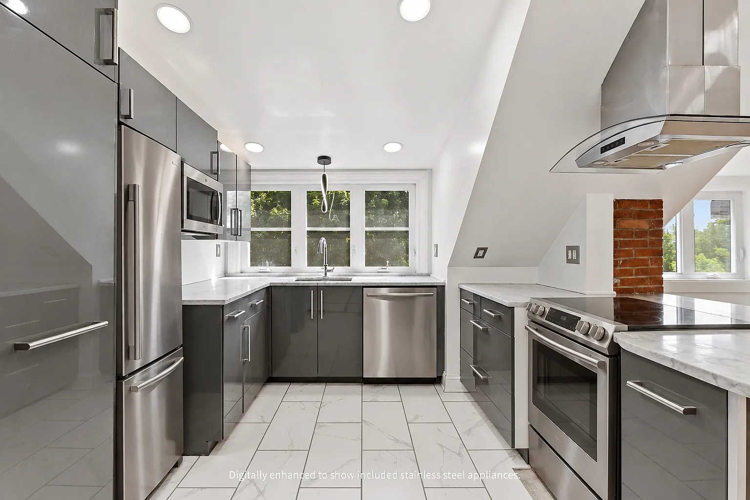 481 Danforth Street - 3 — Photo 3