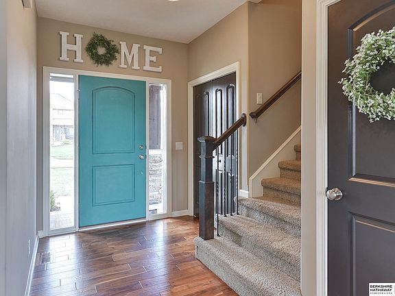 3rd image of 19459 Washington Cir