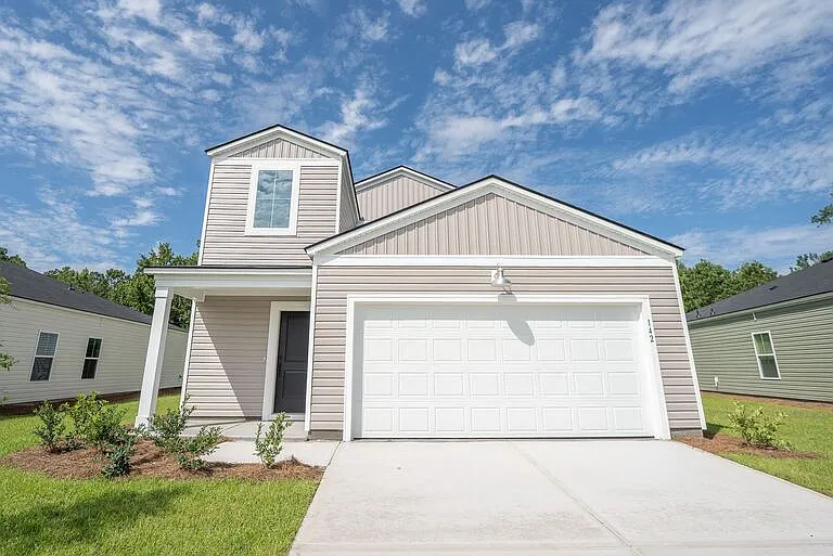 142 Geranium Way — Photo 2