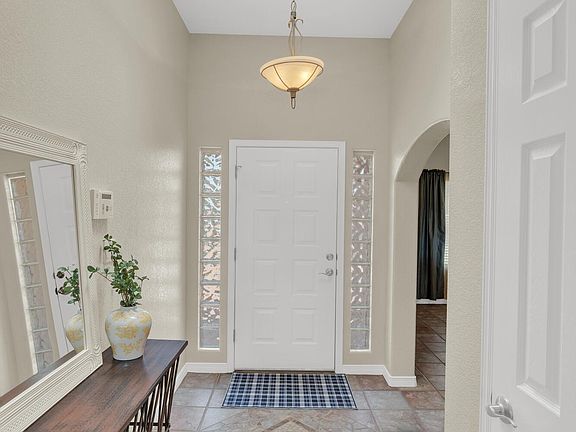 3rd image of 3903 Stoney Brook Cir