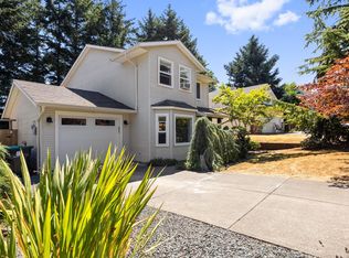 1273 Noel Ave, Comox, BC V9M4A3