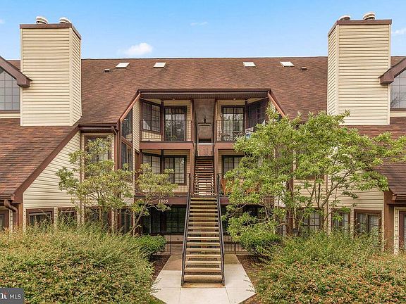 3rd image of 1603 Airy Hill Ct #11A