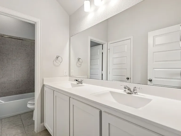 906 Overton Ave — Photo 12