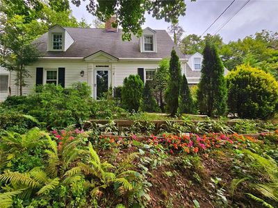 11 Edgepark Road, White Plains, NY, 10603