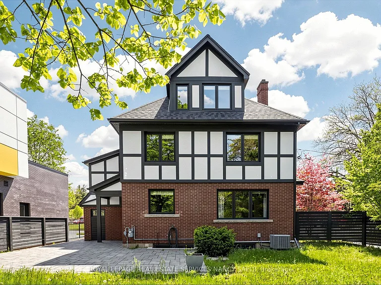 3 Oakwood Pl — Photo 36