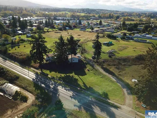303 Mill Rd, Sequim, WA 98382