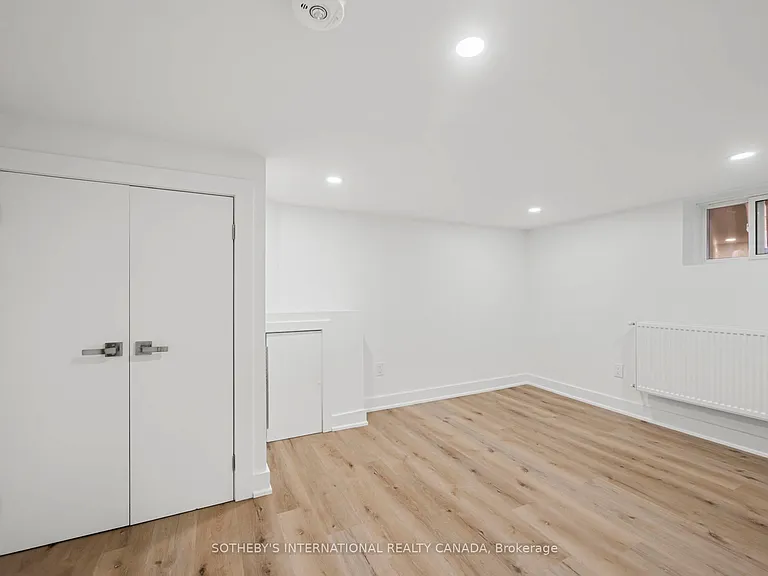 28 Strathgowan Ave #BSMNT — Photo 21