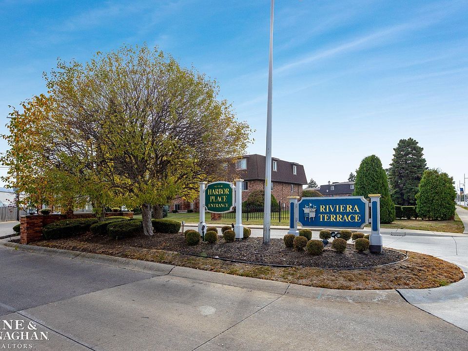 1st image of 404 Riviera Terrace Dr