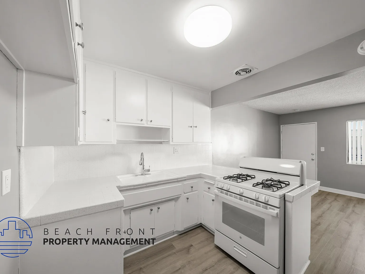 2816 W. 182nd Street — Photo 1