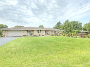 7207 Laurel Cherry Dr, Rockford, IL 61108