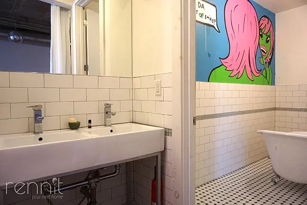 Rented by Rennit Inc. | media 40
