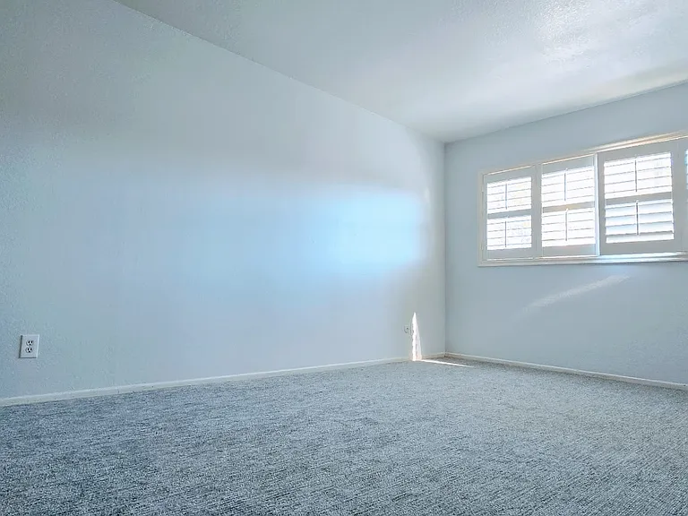 277 Pleasant St #317 — Photo 19