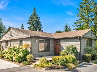 12521 NE 80th St, Kirkland, WA 98033