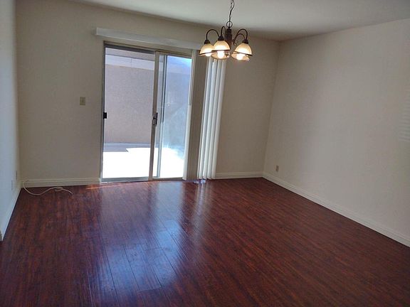 4th image of 2314 Falling Leaf Ave
