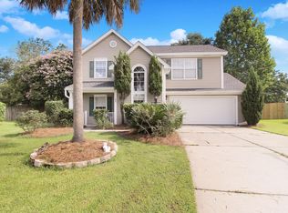 105 Lancaster Ct, Goose Creek, SC 29445