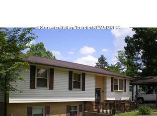 1954 Lakewood Dr, Charleston, WV 25312
