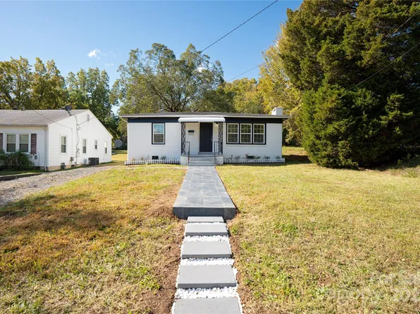 1017 W Fisher St, Salisbury, NC 28144