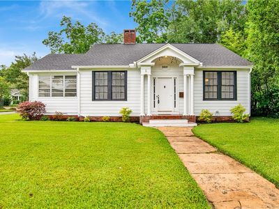 2408 Dauphin St, Mobile, AL, 36606