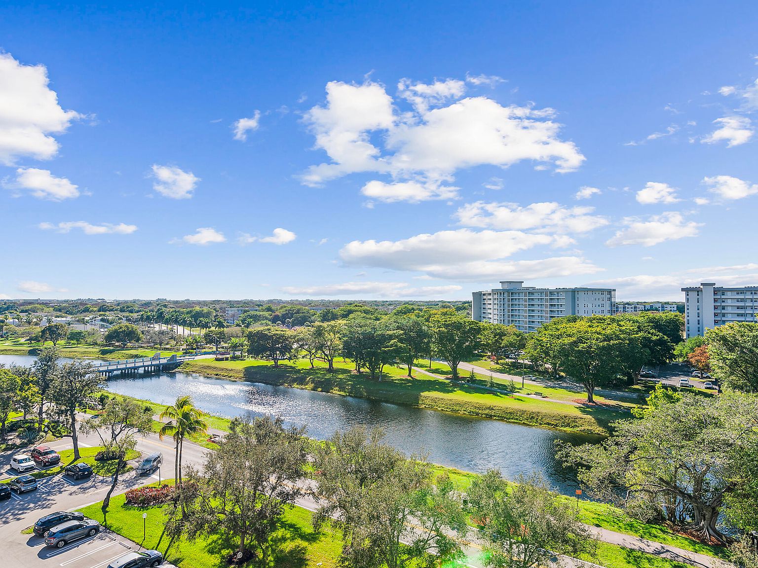 3250 N Palm Aire Drive #904