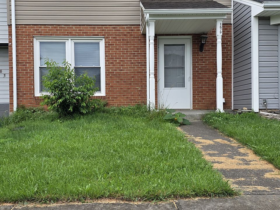 1st image of 1679 York Dr