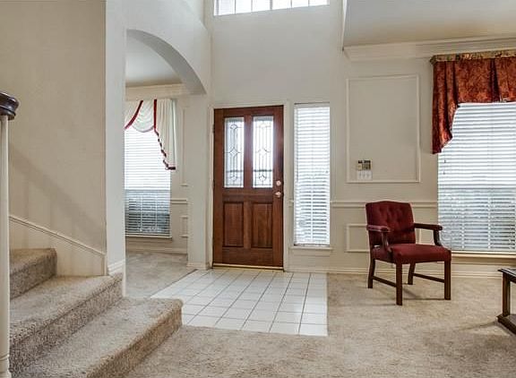 3rd image of 2021 Arbor Creek Dr