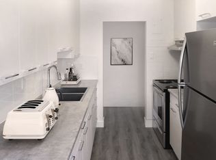 1250 Sandford St #772954, London, ON N5V2J7