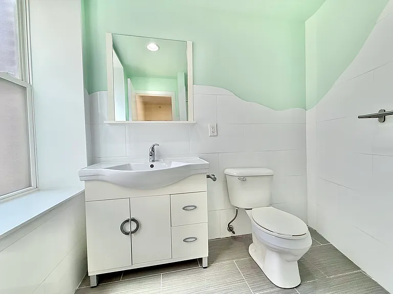 241-55 S 49th St #207 — Photo 9