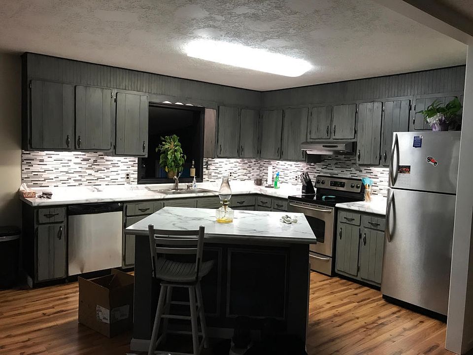 2nd image of 2374 Sawmill Rd