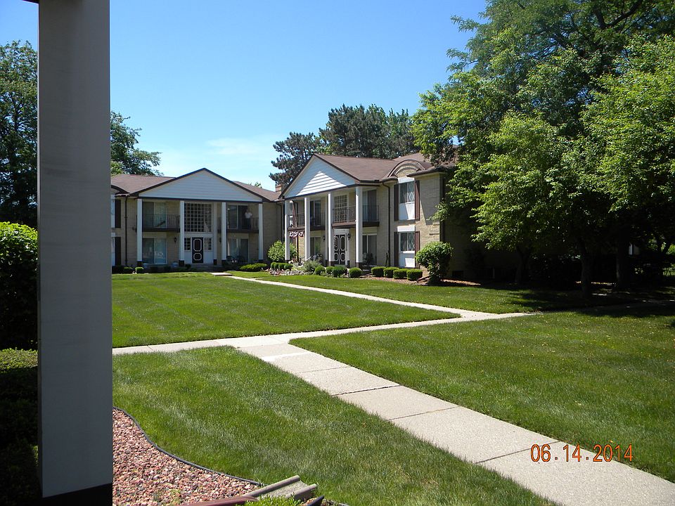 1st image of 29304 Gloede Dr APT C-2