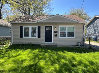 1712 24th St, Des Moines, IA 50310