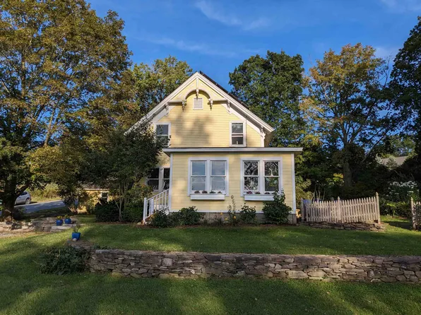 351 Cross Road, Cornwall, VT 05753